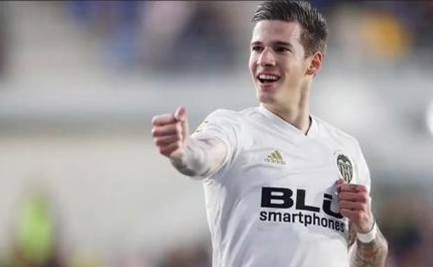 El gran doblete de Santi Mina