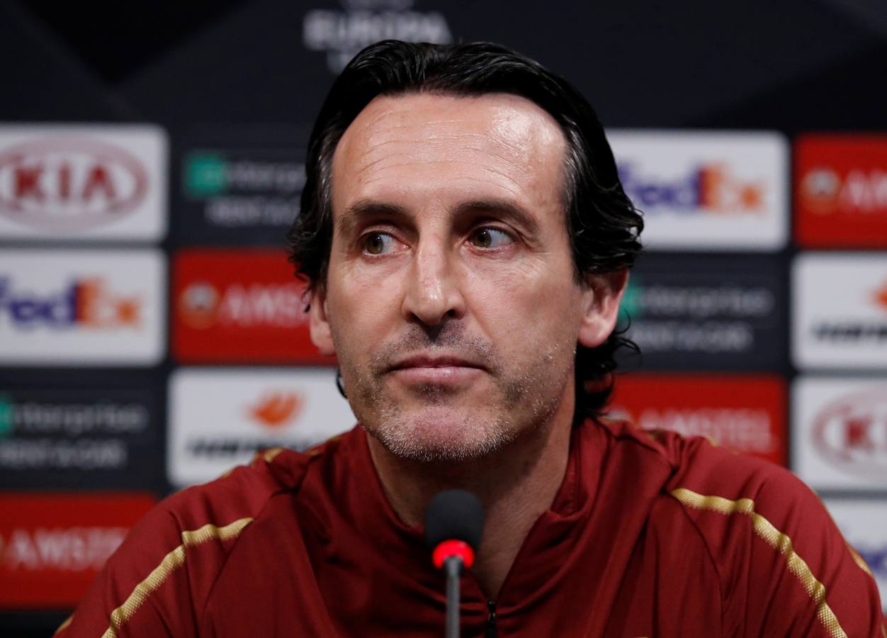 El Arsenal ha aterrizado en Valencia este miércoles y se ha entrenado esta tarde en Mestalla de cara al partido de vuelta de la semifinal de la UEFA Europa League 2018-2019. Marcelino y Gayà por un lado y Unai Emery y Petr Cech por otro han protagonizado las ruedas de prensa previas al choque.