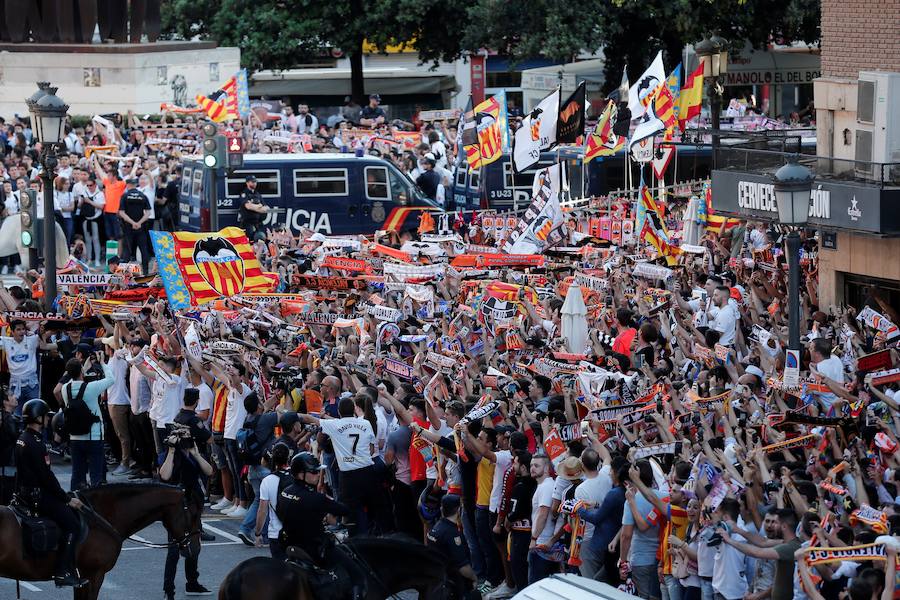 Las mejores fotos del partido de vuelta de semifinales de Europa League disputado en Mestalla