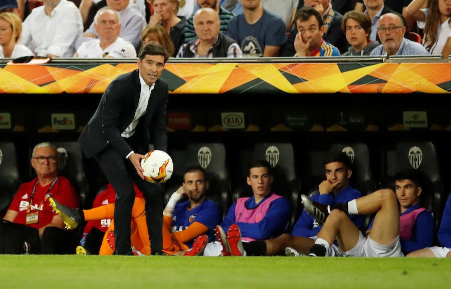 Las mejores fotos del partido de vuelta de semifinales de Europa League disputado en Mestalla