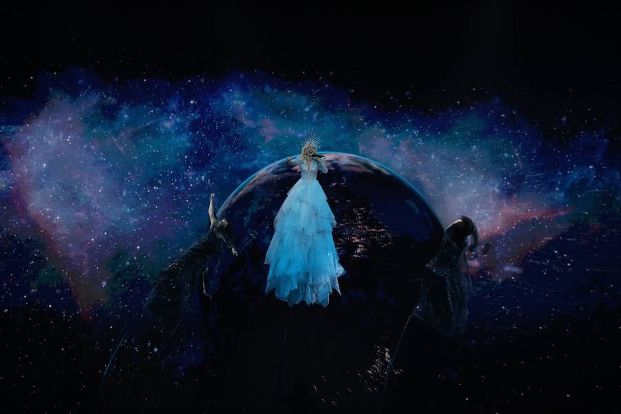 Eurovisión 2019 arrancaba este martes desde Israel con una primera semifinal que ha elevado a Australia a los cielos y ha clasificado además a Islandia, Estonia, Bielorrusia, Serbia, Chipre, República Checa, Eslovenia, Grecia y... San Marino. El próximo jueves 16 saldrán otros 10 países de la segunda semifinal, que se sumarán a estos diez seleccionados.