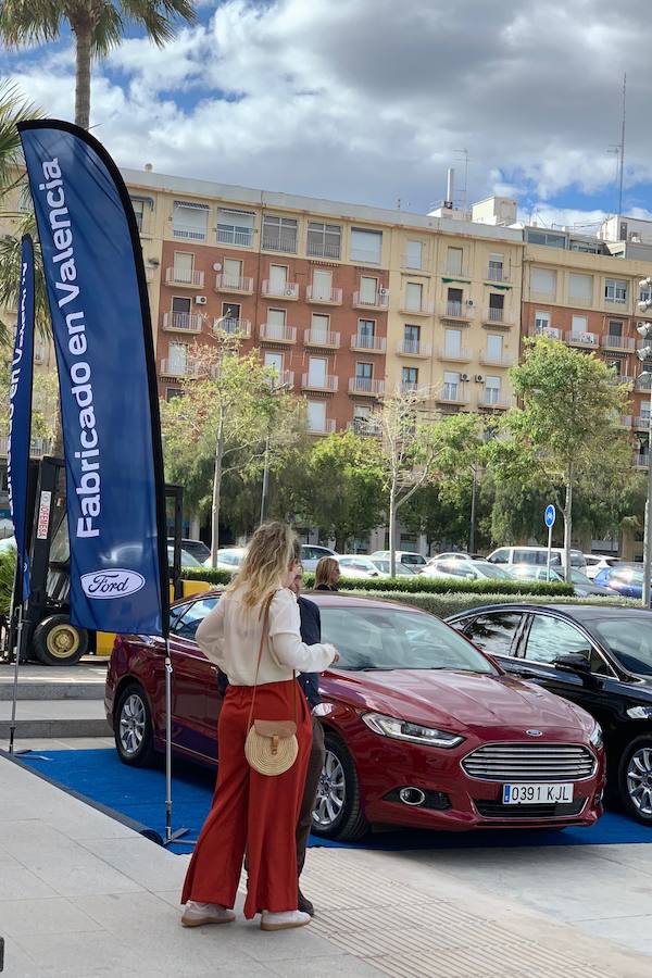 La cuarta edición de la feria permite a los asistentes probar diferentes vehículos ecológicos hasta el domingo 19 de mayo