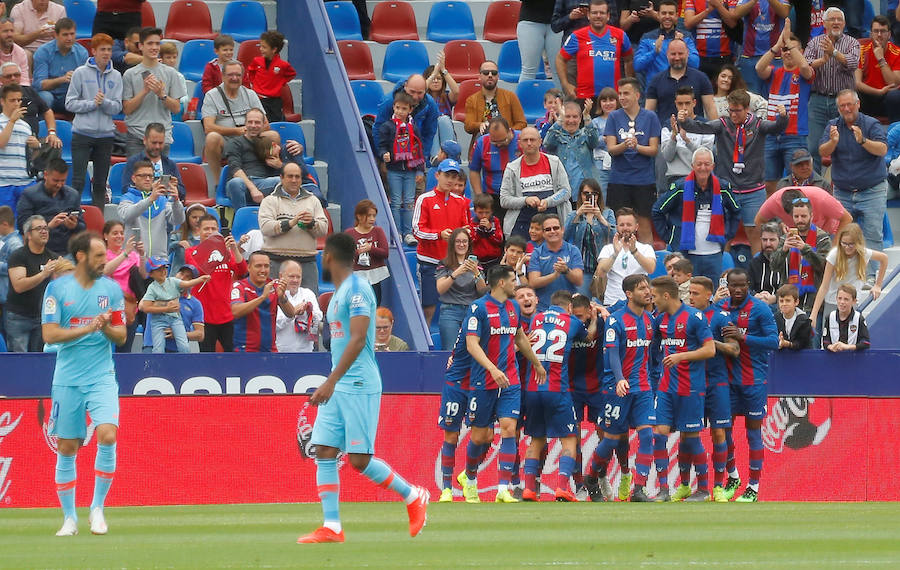 Las mejores fotos del partido de la jornada 38 de LaLiga Santander disputado en el Ciutat de València