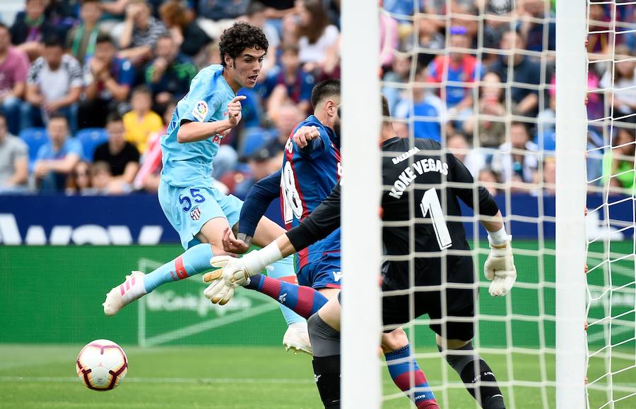 Las mejores fotos del partido de la jornada 38 de LaLiga Santander disputado en el Ciutat de València