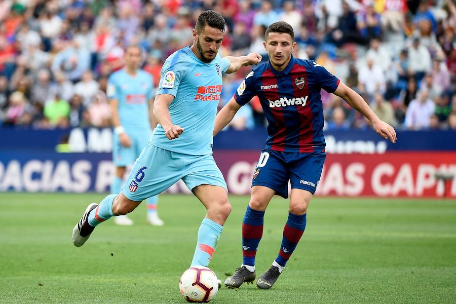 Las mejores fotos del partido de la jornada 38 de LaLiga Santander disputado en el Ciutat de València