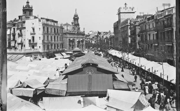 Tiendas en la actual ubicación del Mercado Central de Valencia.