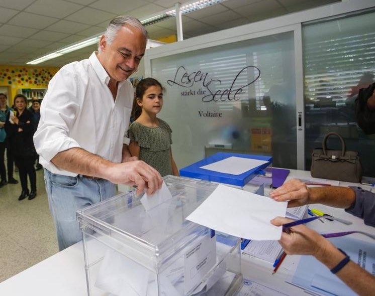 Esteban González Pons, candidato al Parlamento Europeo por el Partido Popular 