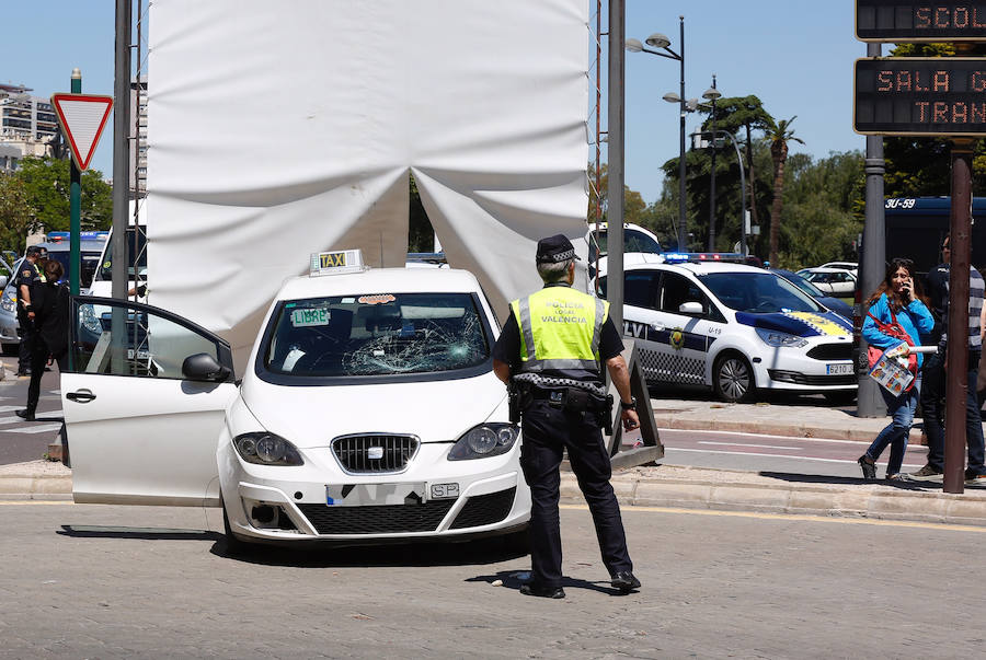 Fotos: Atropello múltiple en la plaza de Zaragoza de Valencia