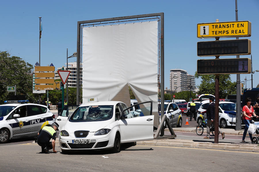 Fotos: Atropello múltiple en la plaza de Zaragoza de Valencia