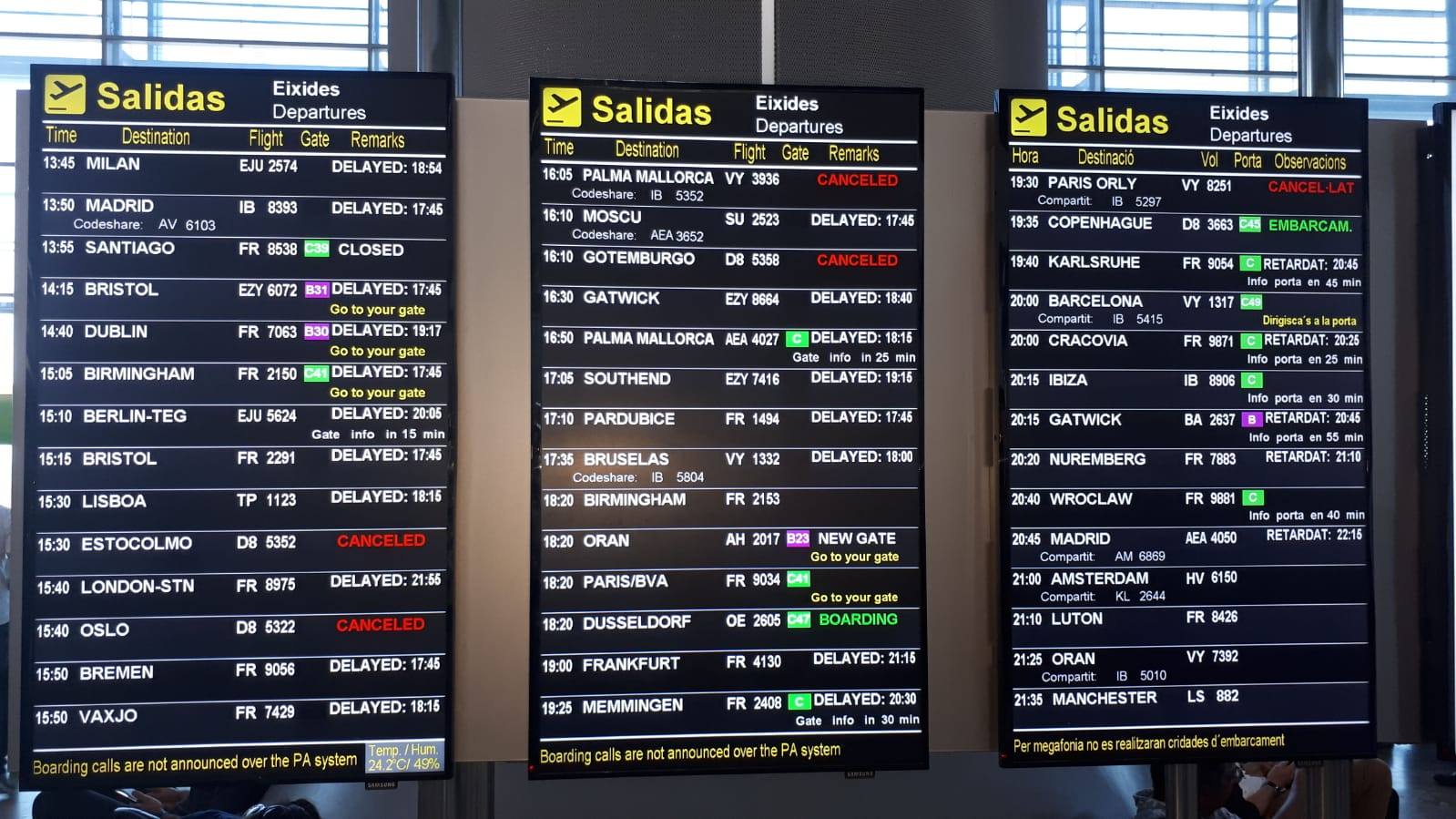 El aeropuerto de Alicante ha recuperado la normalidad a las 17.40 horas de este jueves, 30 de mayo, después de que se haya visto obligado a cancelar todas las operaciones de aterrizaje y despegue por la salida de pista de una avioneta privada. El suceso se ha registrado a las 14.00 horas y los dos ocupantes han resultado ilesos.