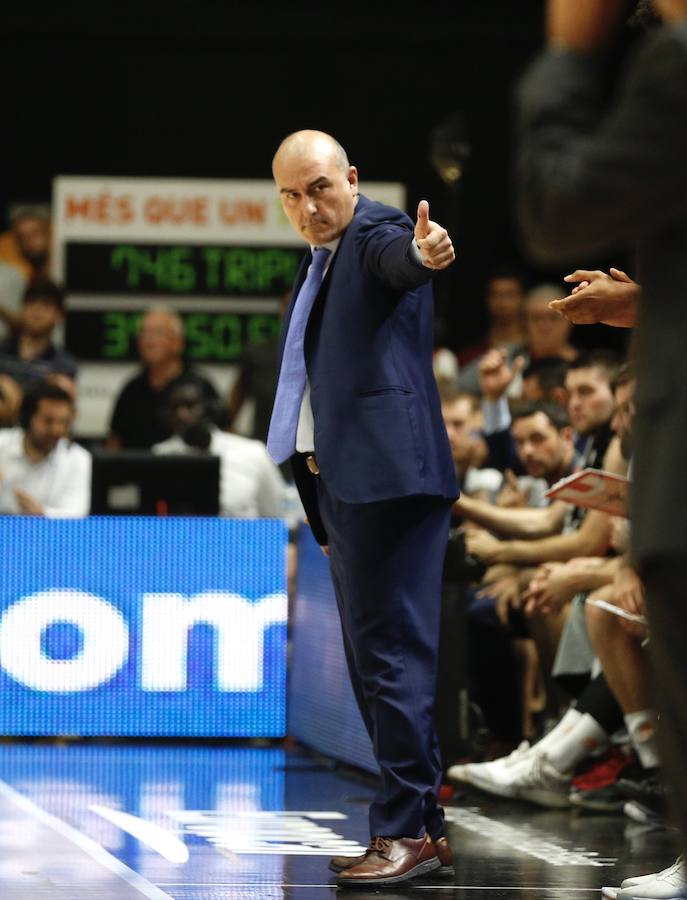 Estas son las fotos que deja el tercer partido de cuartos de final de playoff de Liga Endesa en la Fonteta