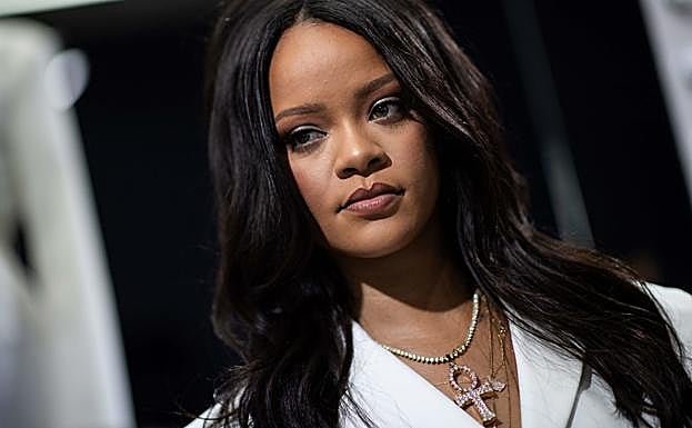 Rihanna se convierte en la cantante más rica del mundo | Las Provincias