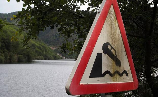 Vista del embalse de Belesar, en Lugo, donde fue rescatado el cadáver de un hombre que estaba desparecido desde el pasado 21 de febrero.