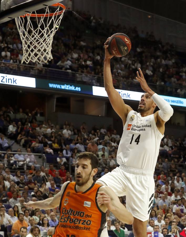 Las mejores fotos del segundo encuentro de semifinales de playoff de Liga Endesa disputado en el Wizink Center