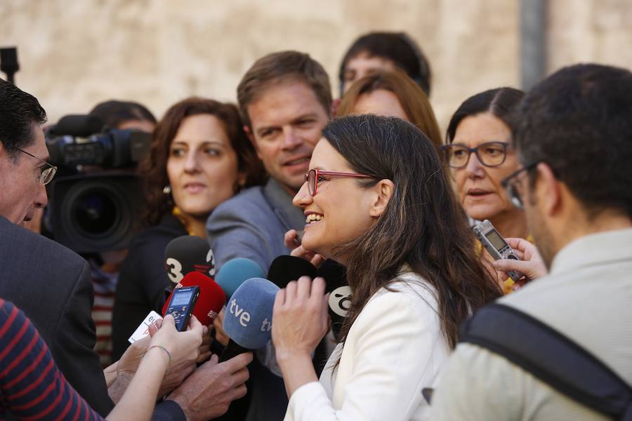 Fotos: Primera sesión de investidura en Les Corts de la X Legislatura