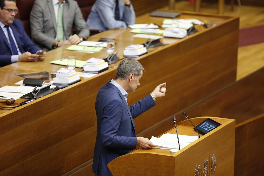 Fotos: Pleno de investidura de Ximo Puig en Les Corts