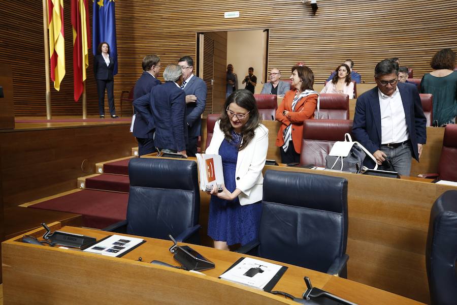 Fotos: Pleno de investidura de Ximo Puig en Les Corts