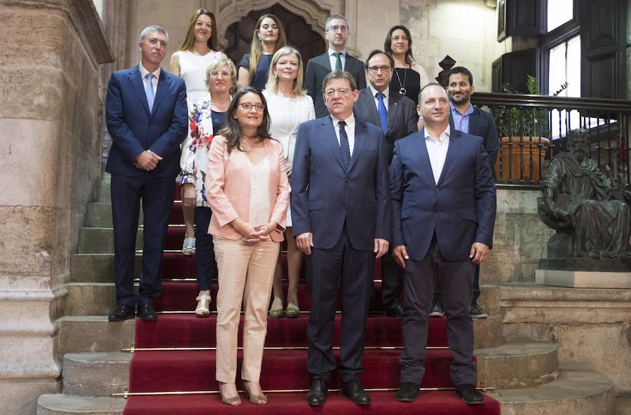Fotos: X Legislatura en Les Corts: toma de posesión de los nuevos consellers de la Generalitat Valenciana
