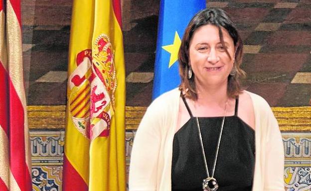 Rosa Pérez entra por primera vez en el Consell.