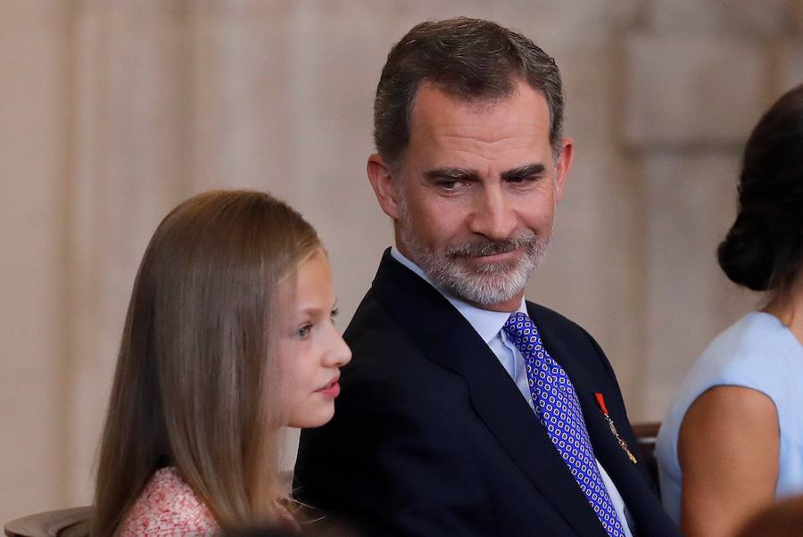 Fotos: Imposición de condecoraciones por el V aniversario del reinado de Felipe VI