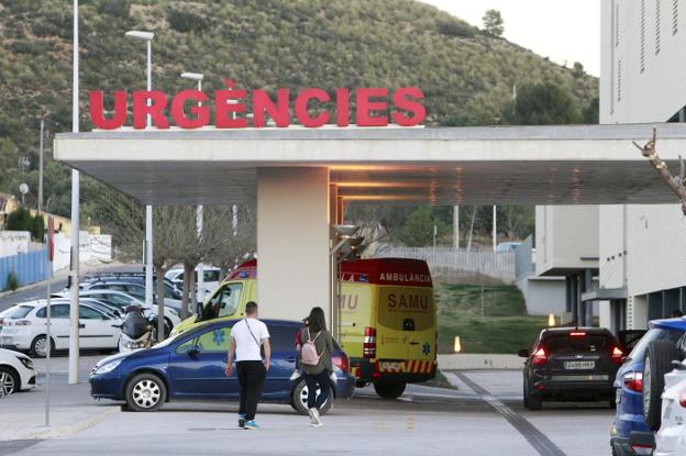 Entrada de Urgencias en el hospital de Llíria en una imagen reciente. 