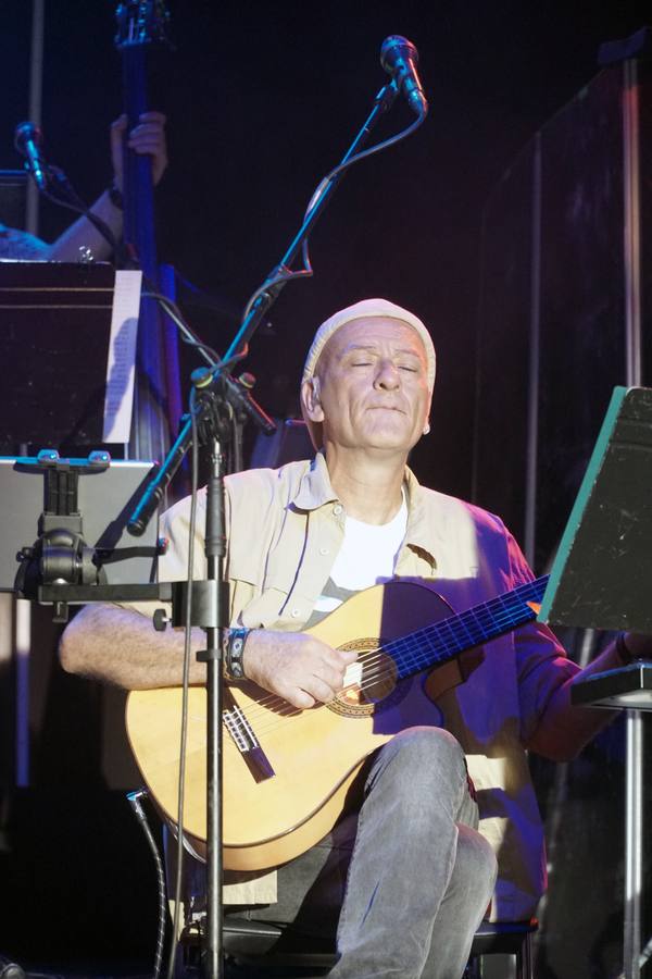 Fotos: Ana Belén encandila Valencia en la Feria de Julio