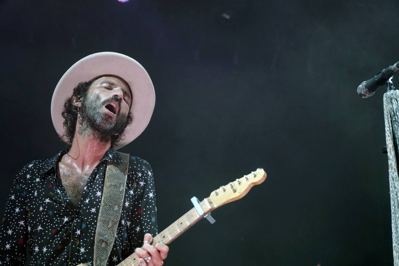 El artista ha presentado 'Nuclear' este viernes en los Conciertos de Viveros de Valencia.