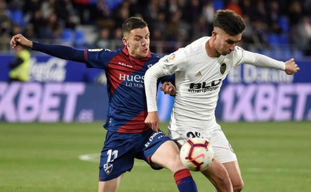 Ferran Torres, en un partido con el Valencia. 