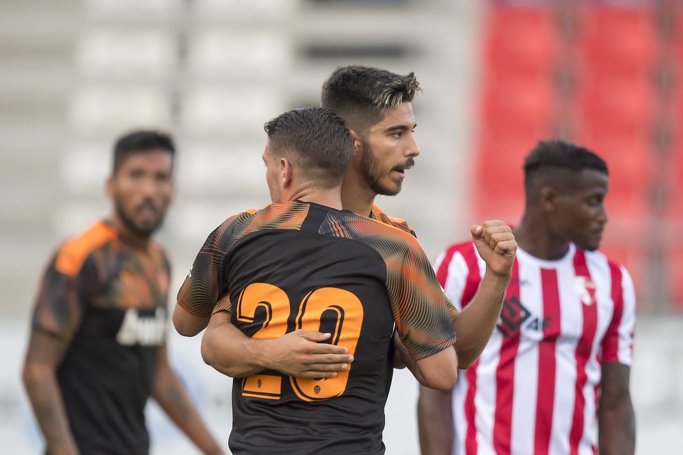 Fotos: El Valencia CF-FC Sion, en imágenes