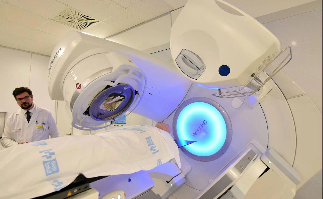 El Hospital General de Valencia recibirá en octubre un nuevo equipo de resonancia magnética de Amancio Ortega