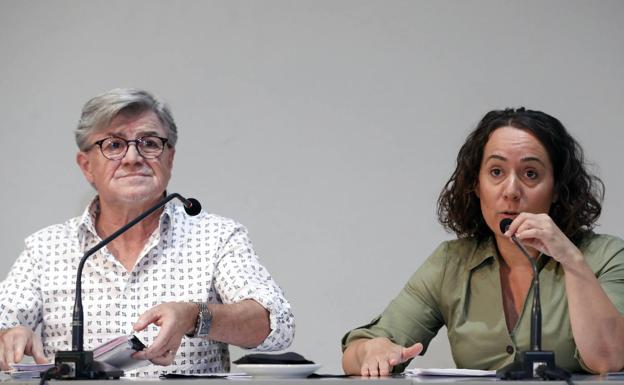 Vicent Ros y Glòria Tello, ayer, antes de la rueda de prensa en el Palau de la Música.