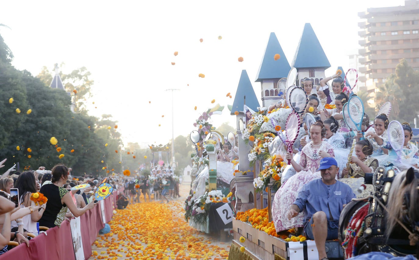 La ciudad despide la Feria de Julio con el más antiguo de sus festejos florales