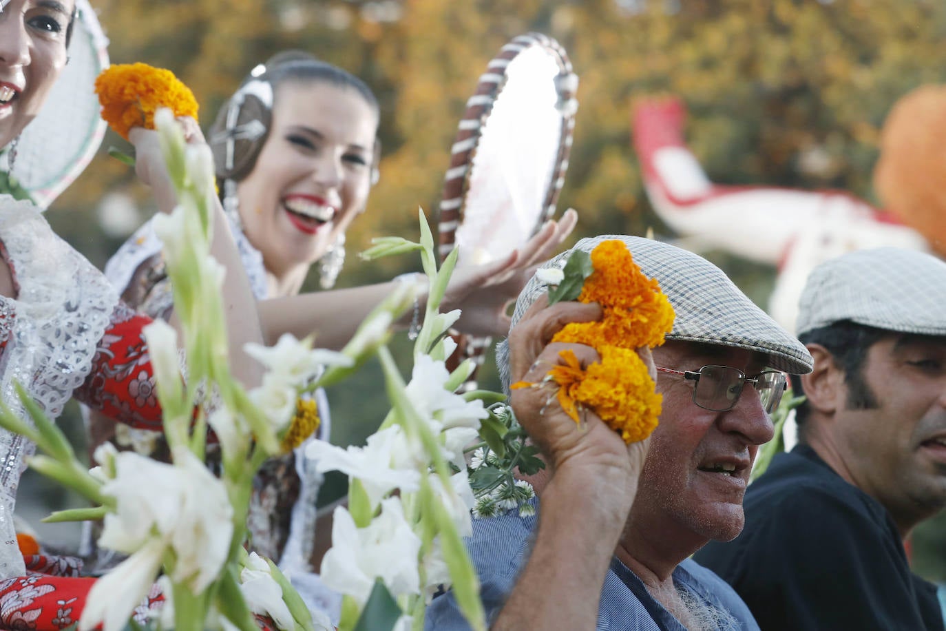 La ciudad despide la Feria de Julio con el más antiguo de sus festejos florales