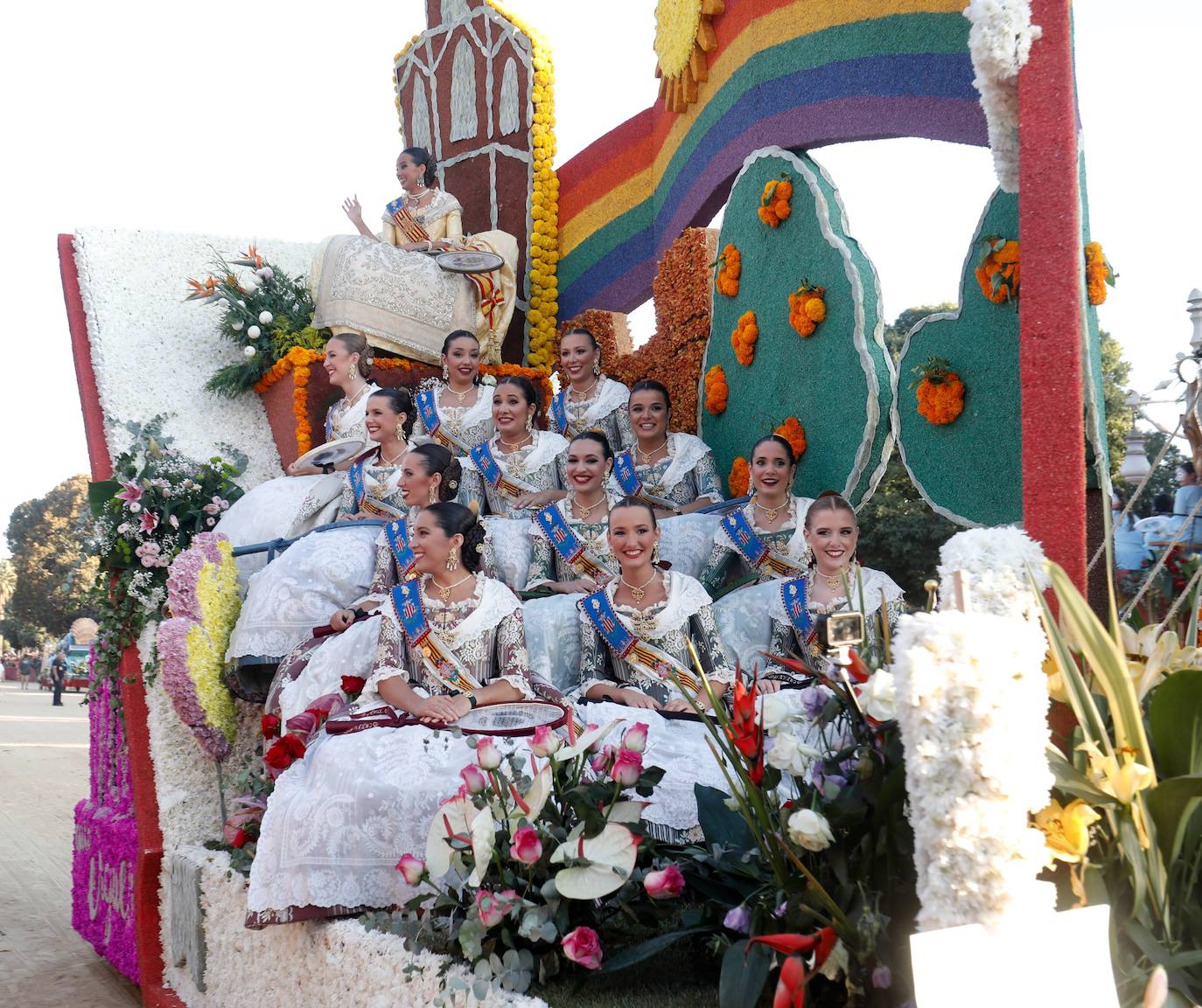 La ciudad despide la Feria de Julio con el más antiguo de sus festejos florales.