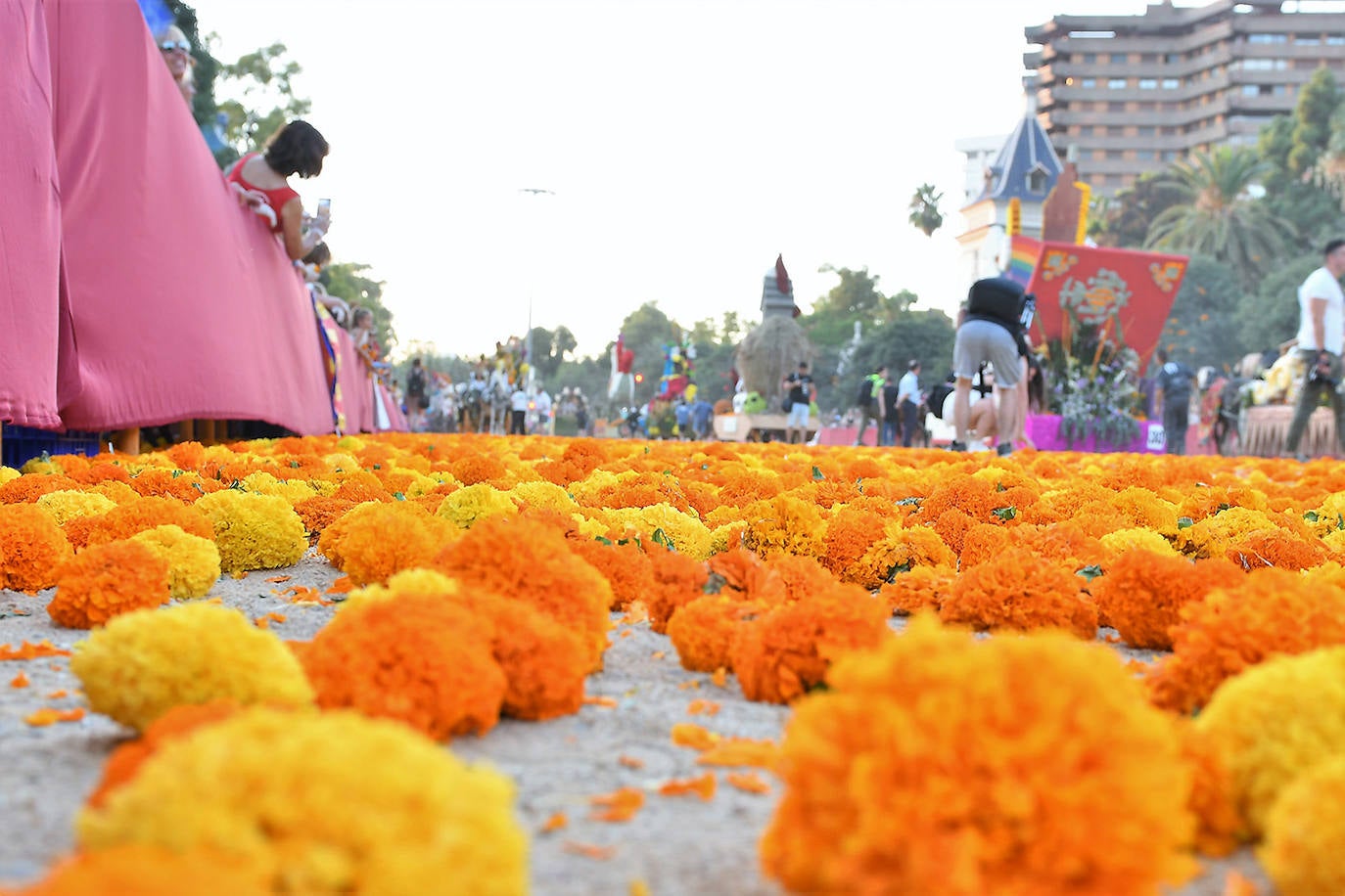 La ciudad despide la Feria de Julio con el más antiguo de sus festejos florales