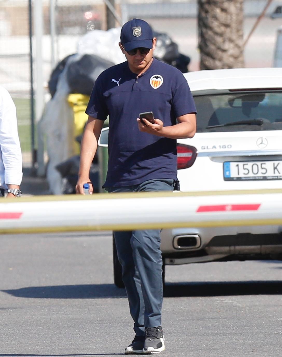 Crisis en el Valencia CF | Anil Murthy llega a la ciudad deportiva de Paterna para explicar la situación a la plantilla. 