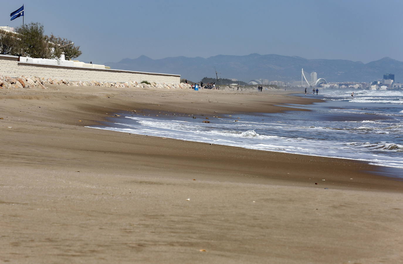 5. Atreverse a conocer la playa nudista de El Saler.