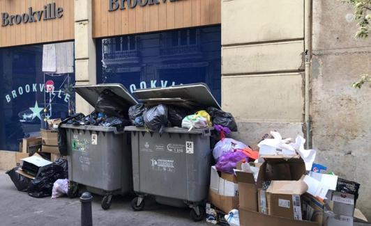 Acumulación de basura en el centro histórico.