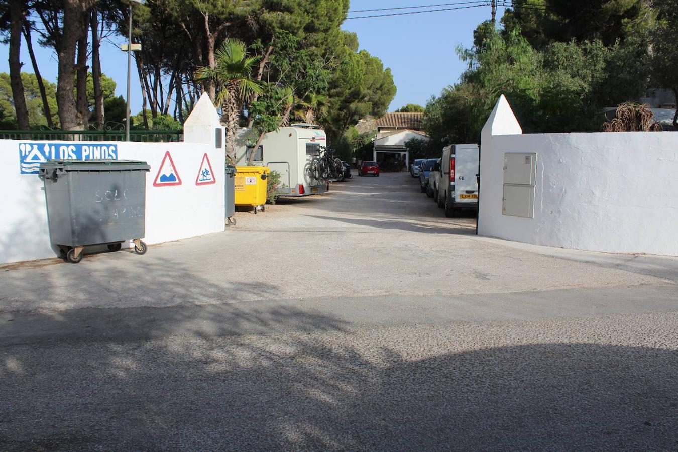 Entrada del Camping Los Pinos 