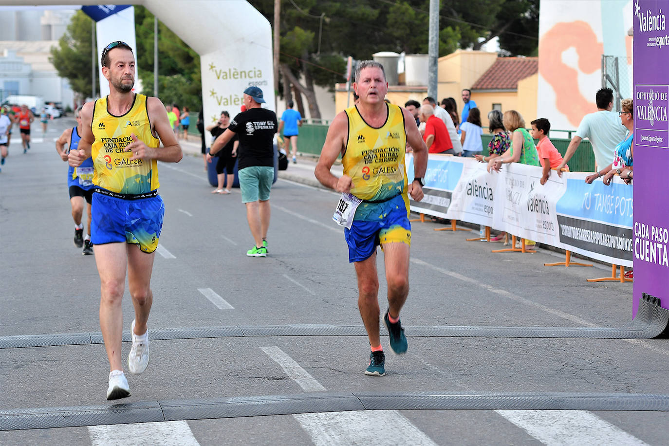 Fotos: Búscate en la 10K XXIV Carrera Tomatina de Buñol 2019