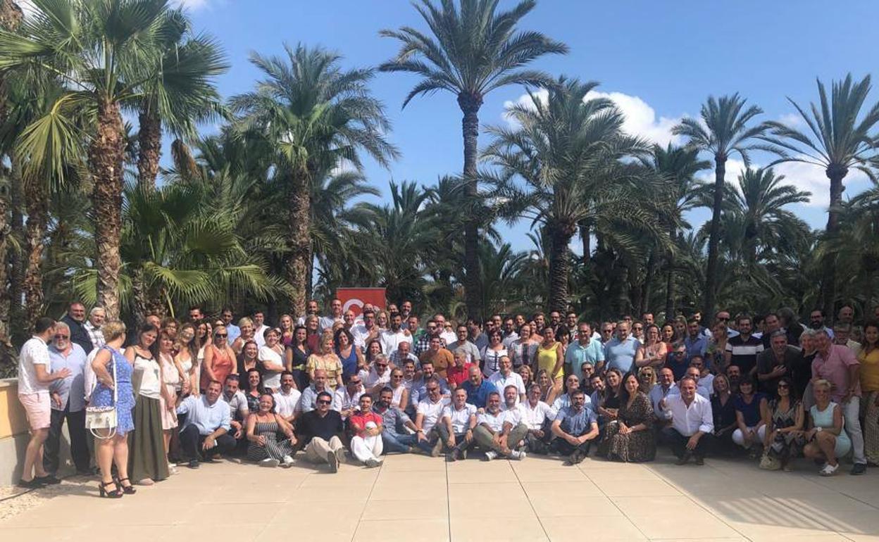 Imagen de los militantes de Ciudadanos reunidos en Elche. 