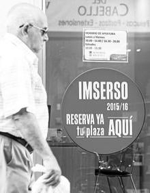 Imagen secundaria 2 - Tensiones laborales, licencias hoteleras o viajes del Imserso, algunos de los frentes abiertos del turismo valenciano. 