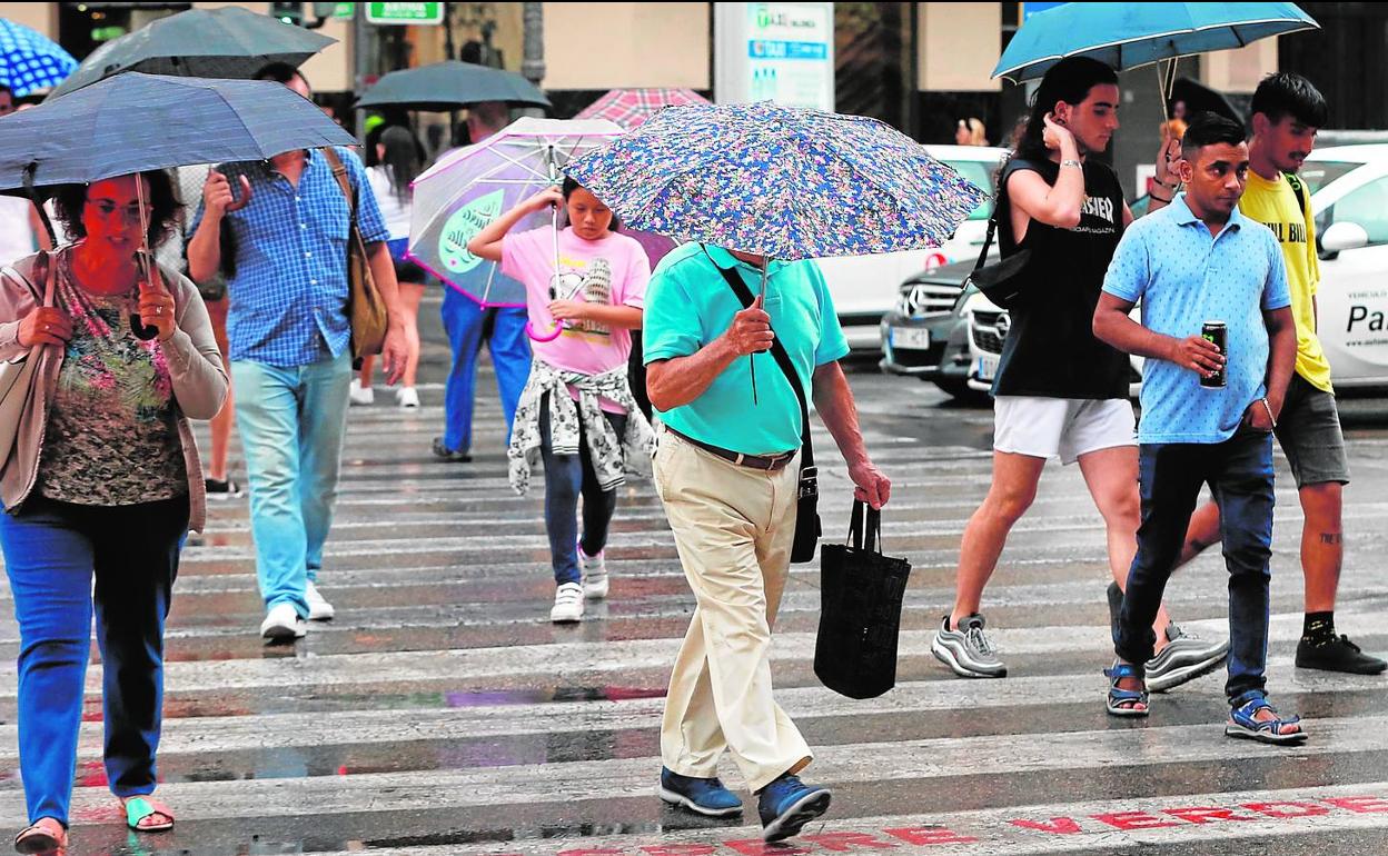 Lluvia en la tarde del martes en Valencia.