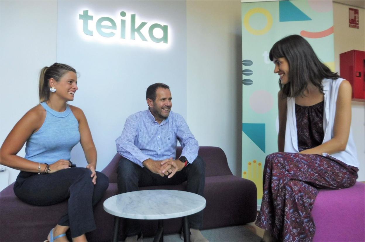 Lidia Balada y Vicent Boscà del CA SAfor y Berti Barber de Teika. 