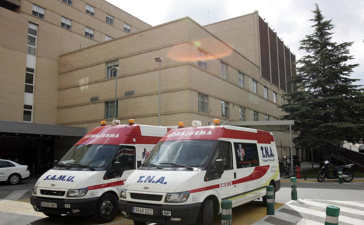 Ambulancias en el Hospial General de Castellón. 