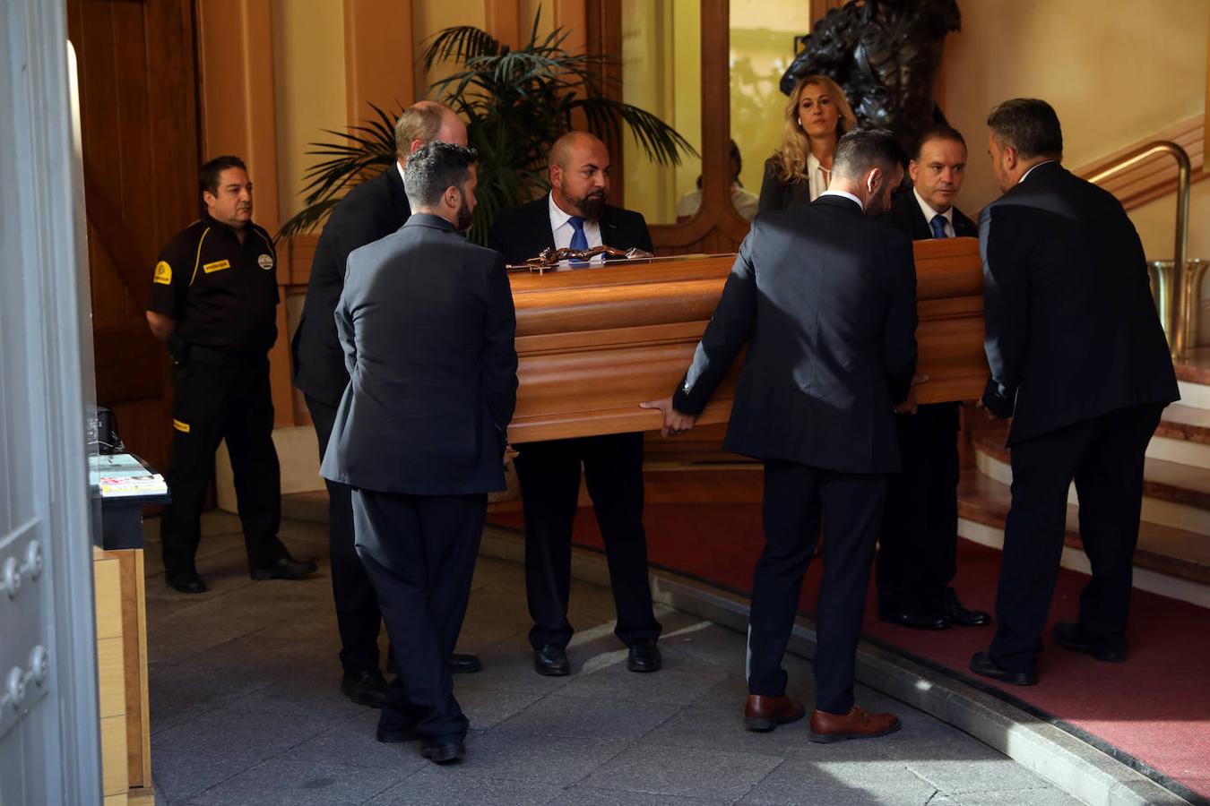 Fotos: La capilla ardiente de Camilo Sesto, en imágenes