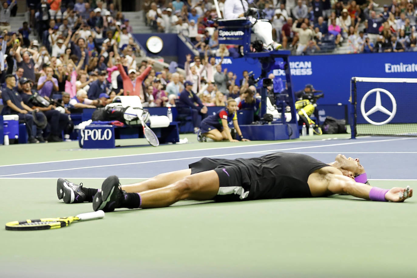 Rafa Nadal celebra su cuarto título del Abierto de Estdos Unidos, que supone su 19ª Grand Slam.