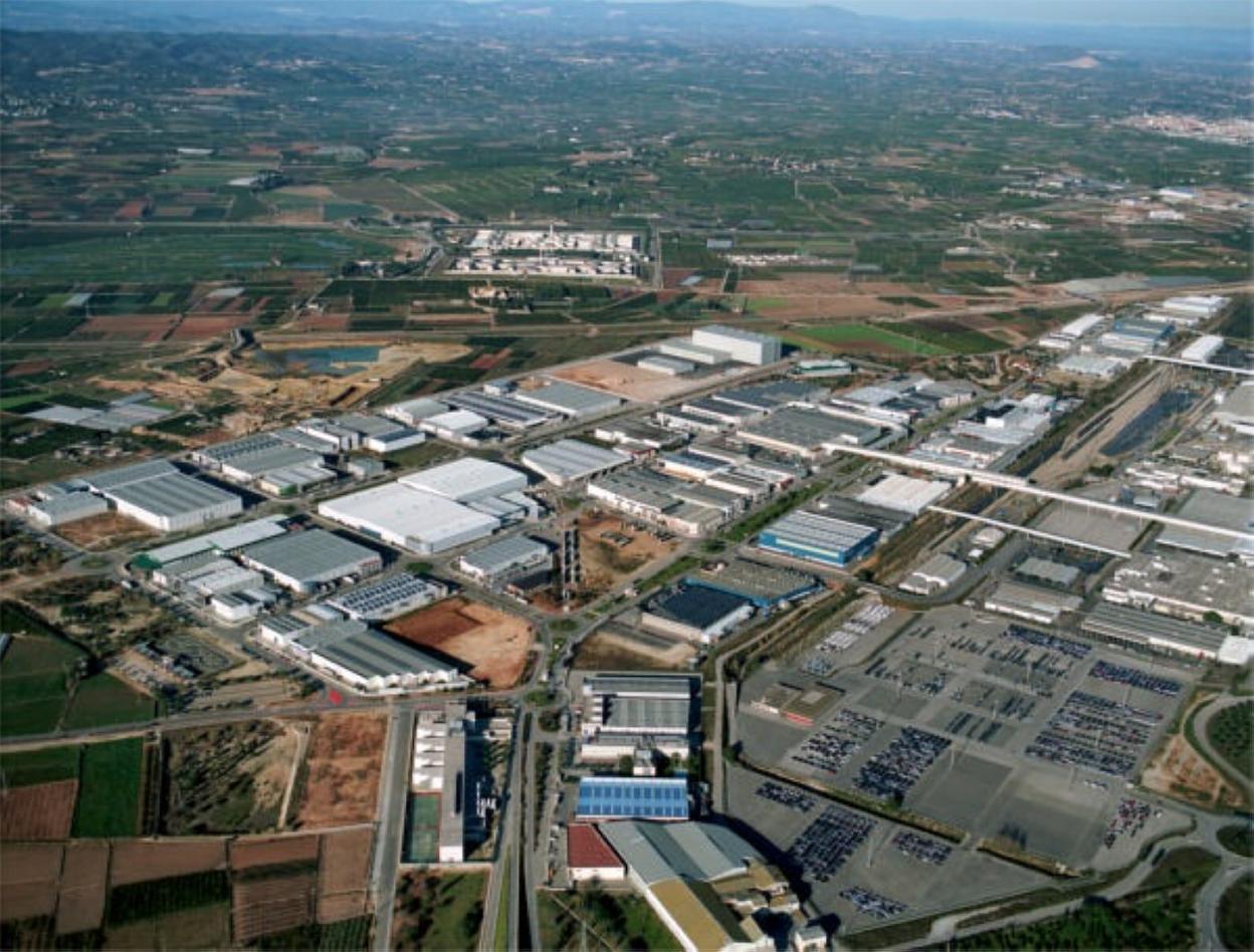 Vista aérea de la zona industrial de Almussafes. 