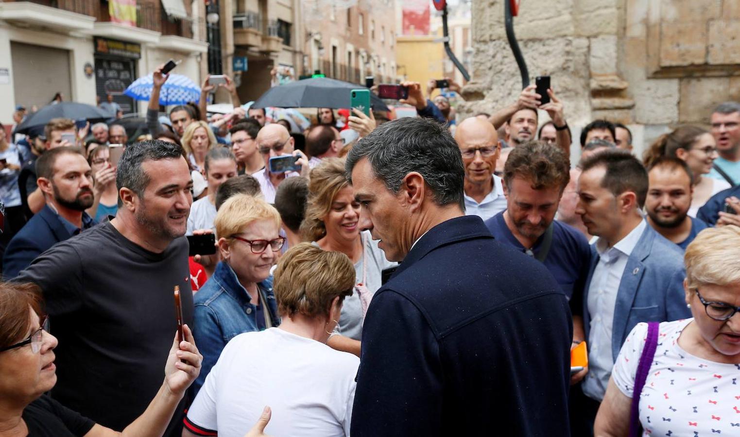 Fotos: Pedro Sánchez sobrevuela las zonas afectadas por la DANA