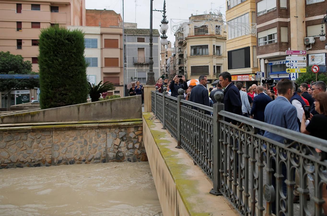 Fotos: Pedro Sánchez sobrevuela las zonas afectadas por la DANA